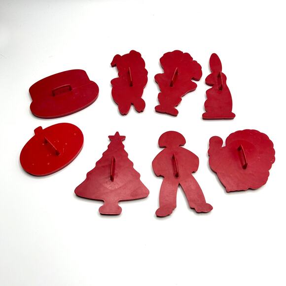 Vintage Tupperware Red Cookie Cutters Lot of 8 Holiday Christmas Easter Turkey - Picture 2 of 2
